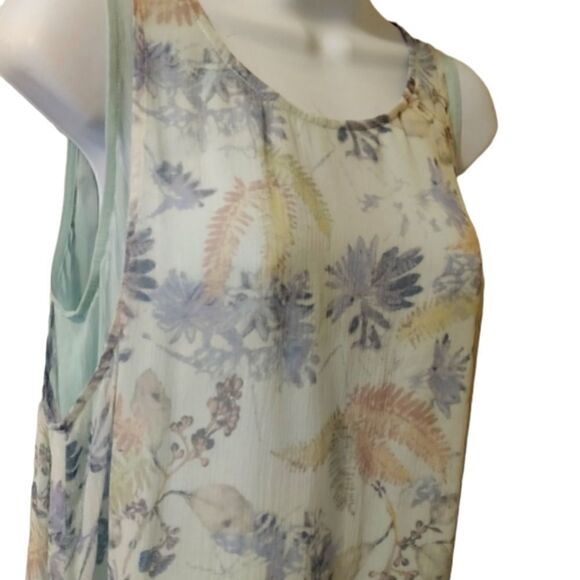 NVELOP layered floral chiffon hi low tank size M - Picture 3 of 7